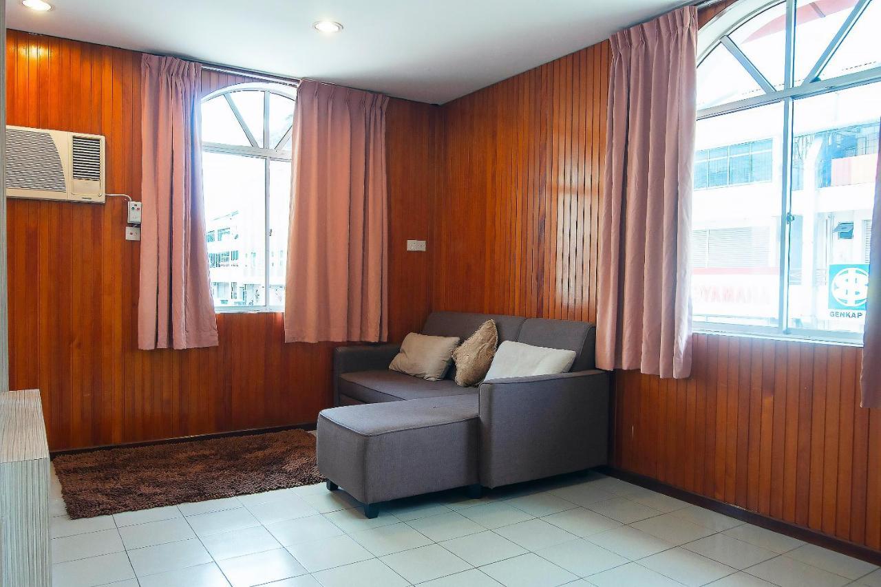 Oyo 89577 Kristal Hotel Keningau Bagian luar foto